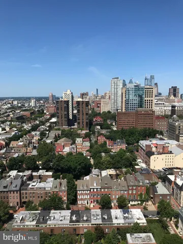 $569,900 | 210 Locust Street, Unit 29EFW, Philadelphia, PA 19106