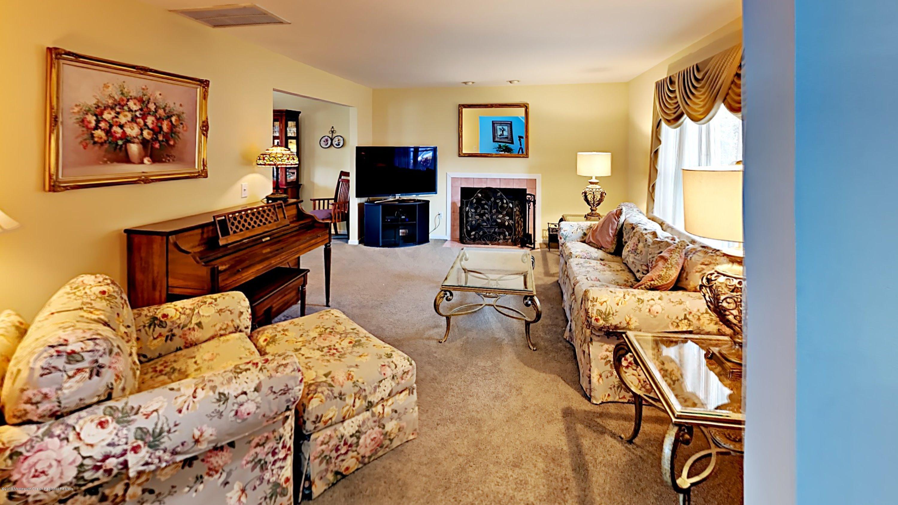 1188 Ridgefield Drive Point Pleasant, NJ 08742 - Photo 16 of 36 Image_3Xwt3yq44u - Copy