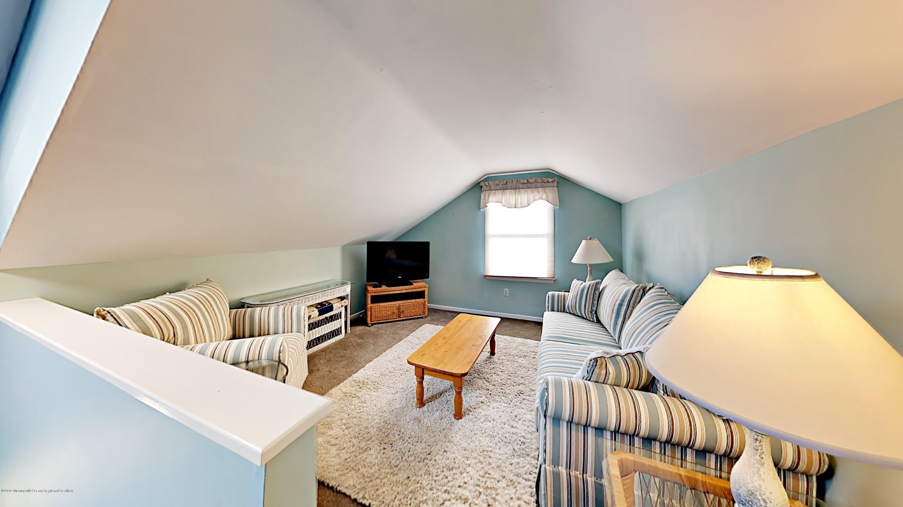 1188 Ridgefield Drive Point Pleasant, NJ 08742 - Photo 21 of 36 Image_ySRBiQlts1