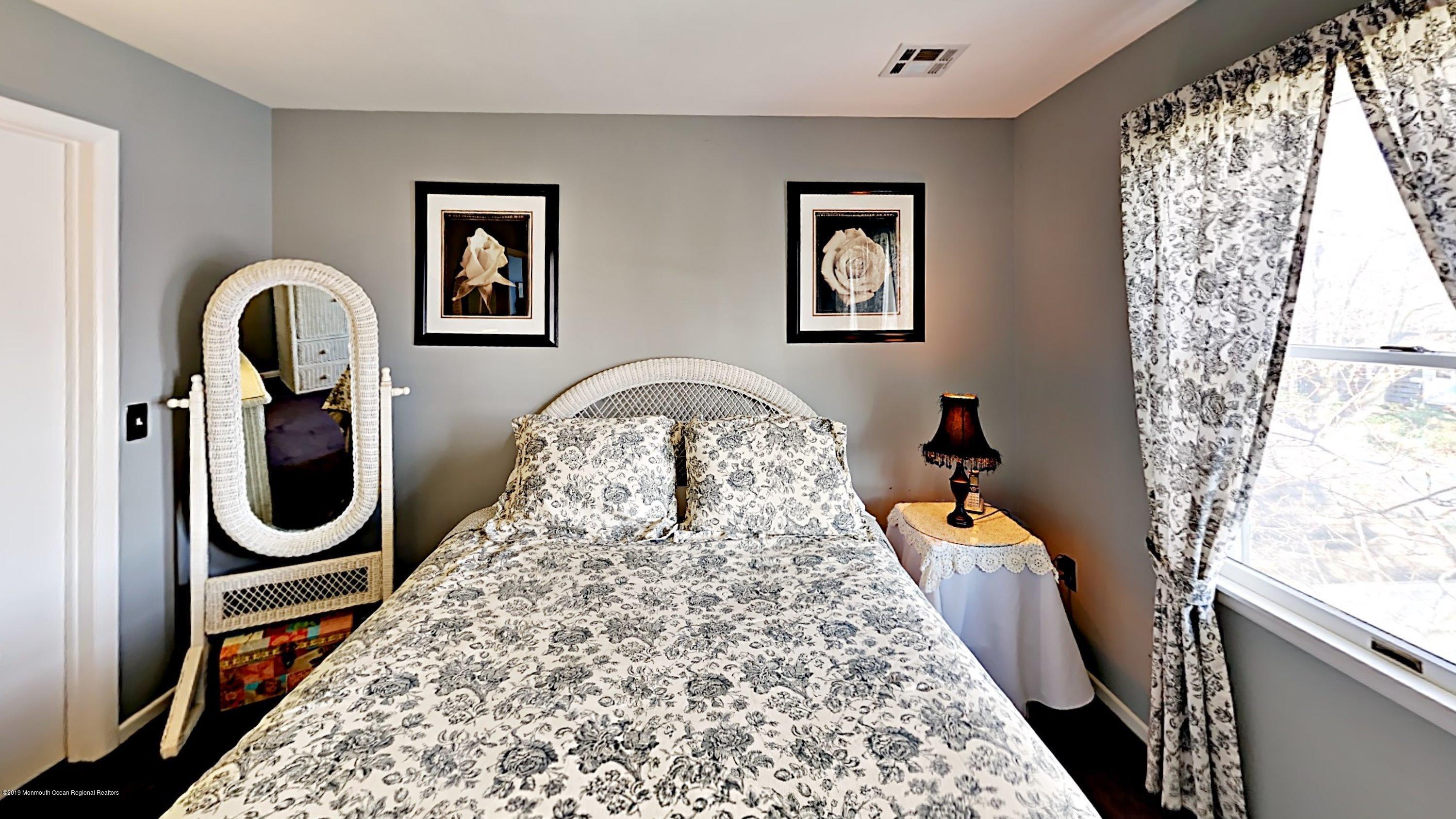 1188 Ridgefield Drive Point Pleasant, NJ 08742 - Photo 25 of 36 Image_k2fRH8CMEV
