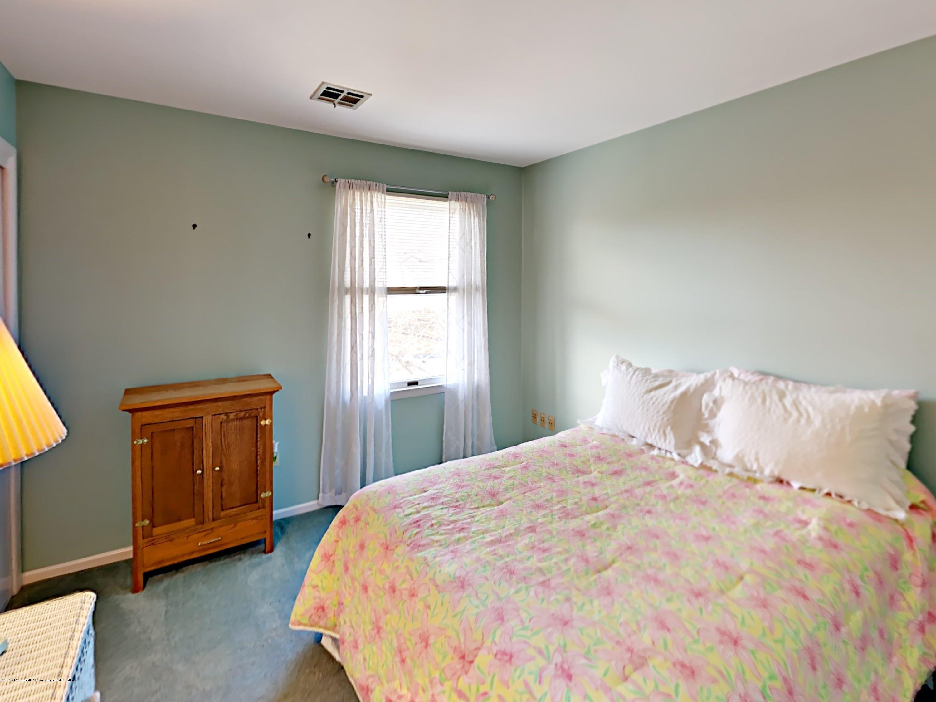 1188 Ridgefield Drive Point Pleasant, NJ 08742 - Photo 33 of 36 Image_rwG9NE9RyV