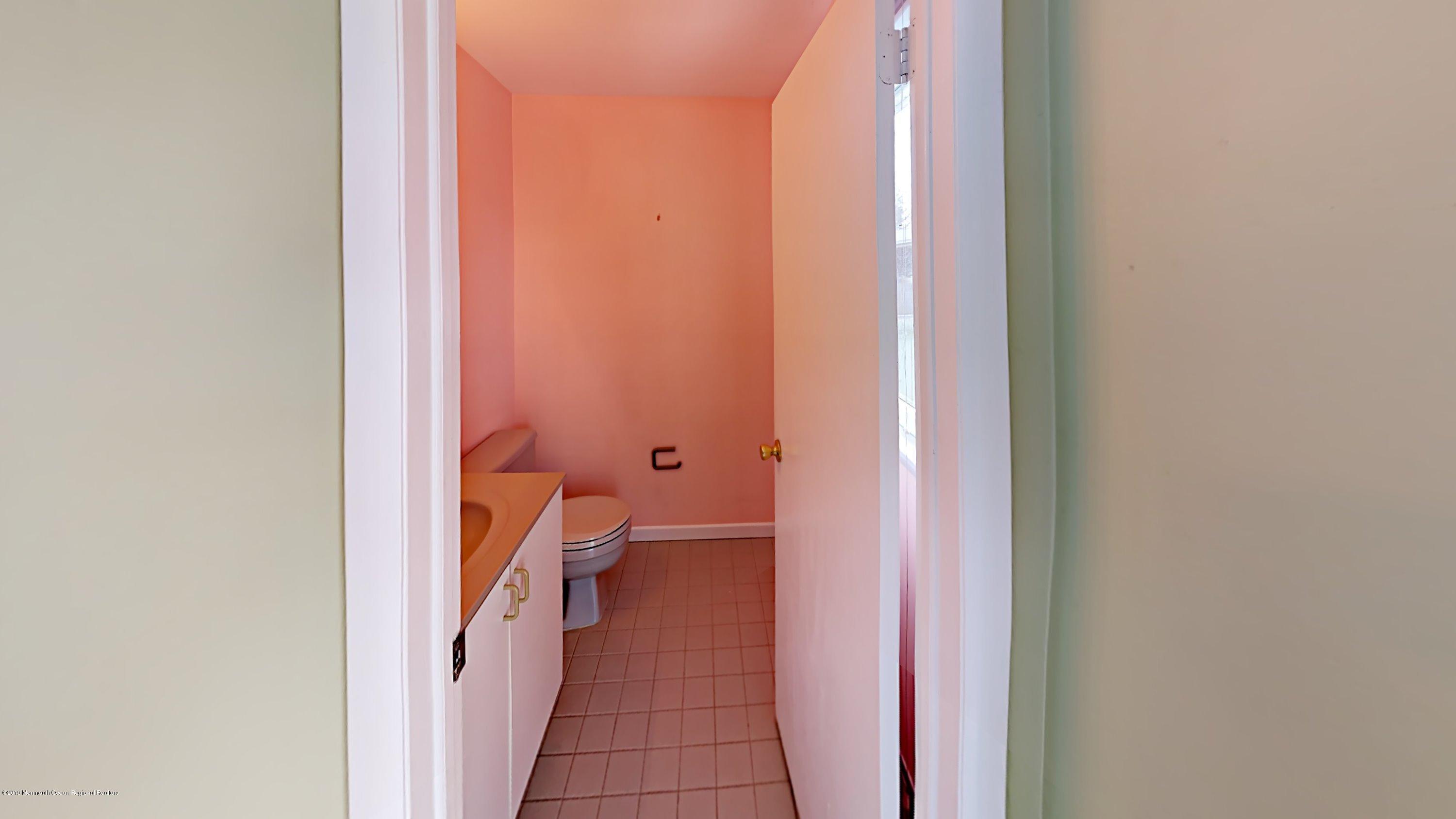 1188 Ridgefield Drive Point Pleasant, NJ 08742 - Photo 10 of 36 Image_UfFJPomuTH