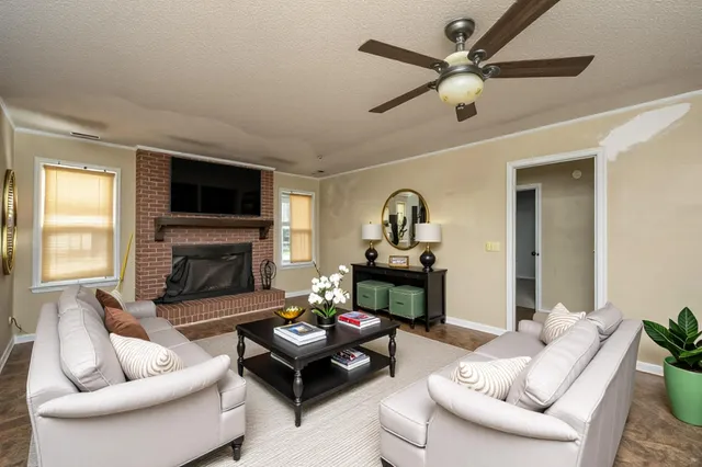 $199,999 | 1414 Green Pond Highway, Walterboro, SC 29488