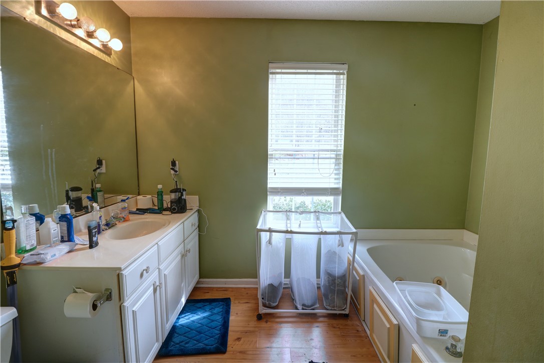 558 State Rd S-37-561 Seneca, SC 29678 - Photo 11 of 19 Gallery Image 11