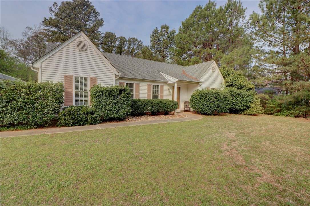 558 State Rd S-37-561 Seneca, SC 29678 - Photo 2 of 19 Gallery Image 2
