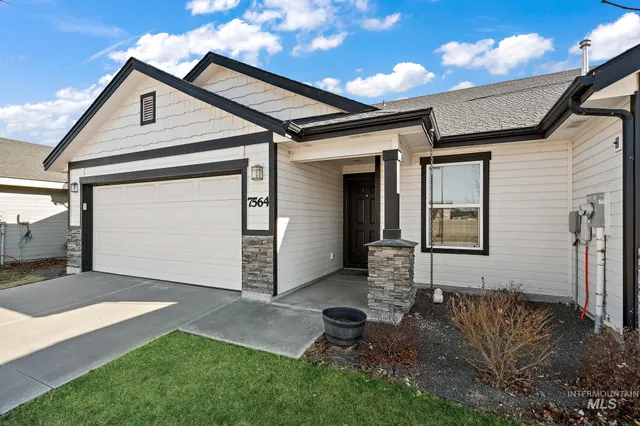 $430,000 | 7564 South Boysenberry Avenue, Boise, ID 83709