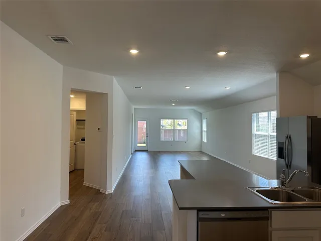 $2,100 | 2513 Four Waters Loop, Georgetown, TX 78628