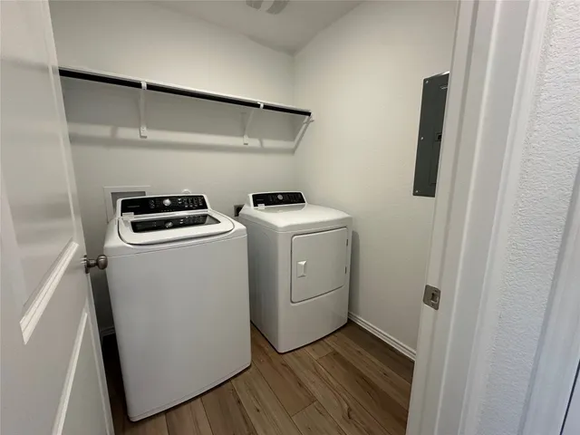 $2,100 | 2513 Four Waters Loop, Georgetown, TX 78628