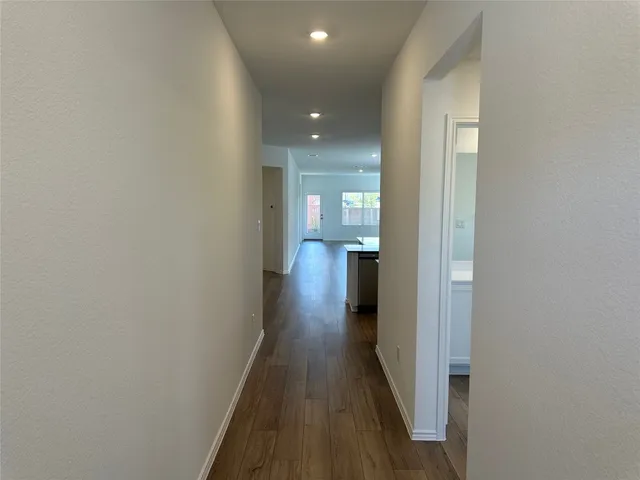 $2,100 | 2513 Four Waters Loop, Georgetown, TX 78628