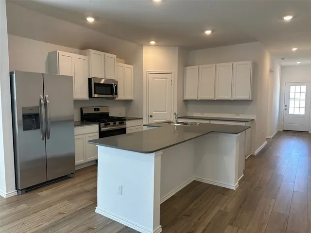 $2,100 | 2513 Four Waters Loop, Georgetown, TX 78628