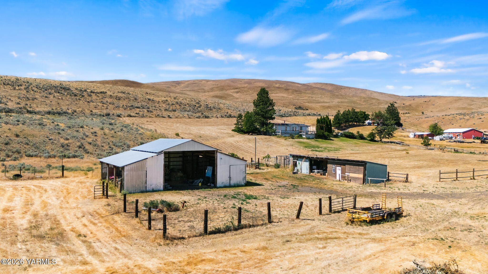 14190 North Wenas Road Selah, WA 98942 - Photo 27 of 35 9_14190 N Wenas Rd Aerials-8
