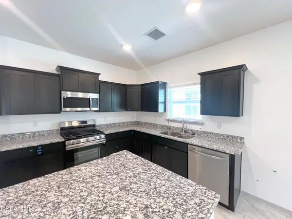 $266,950 | 3860 Bubble Place, El Paso, TX 79938