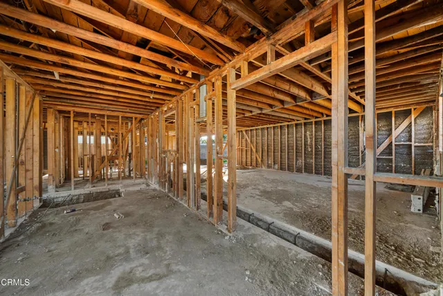 a view of an entrance to house