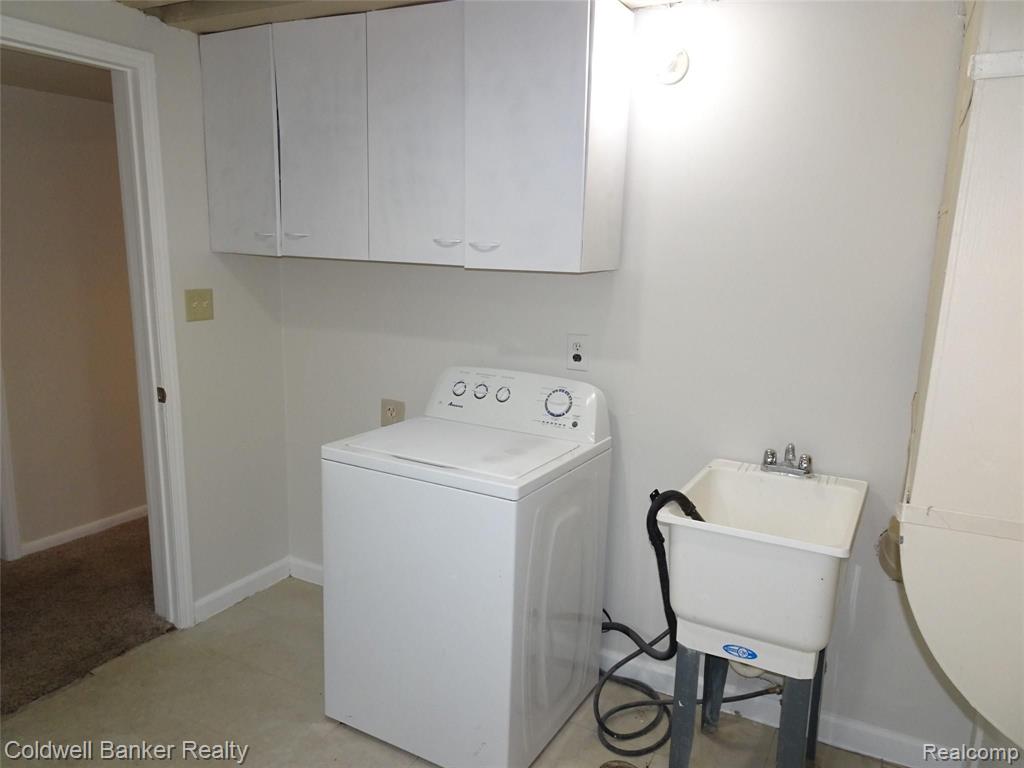 32015 Farmersville Road Farmington Hills, MI 48334 - Photo 47 of 57