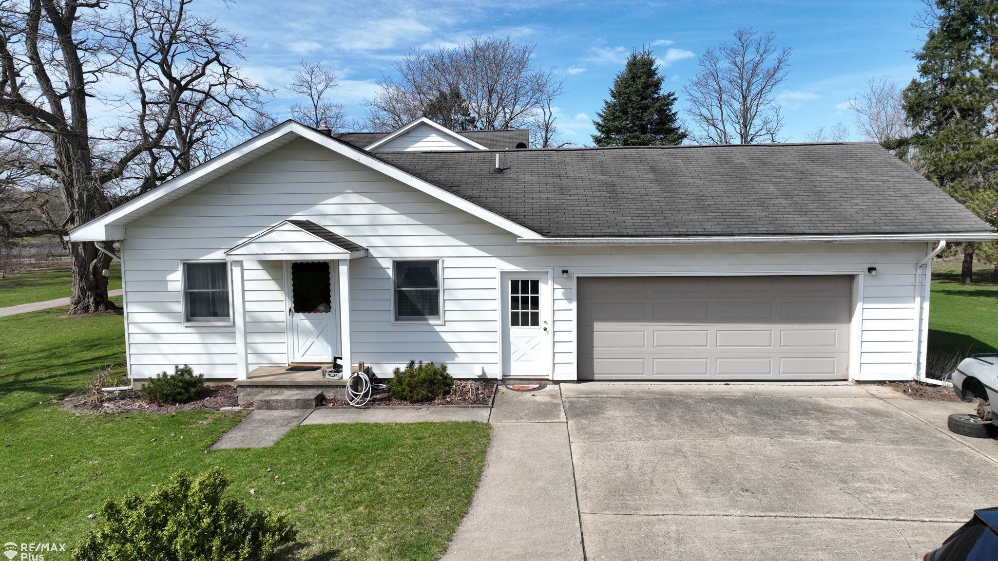3067 North Mill Road Dryden, MI 48428 - Photo 2 of 65