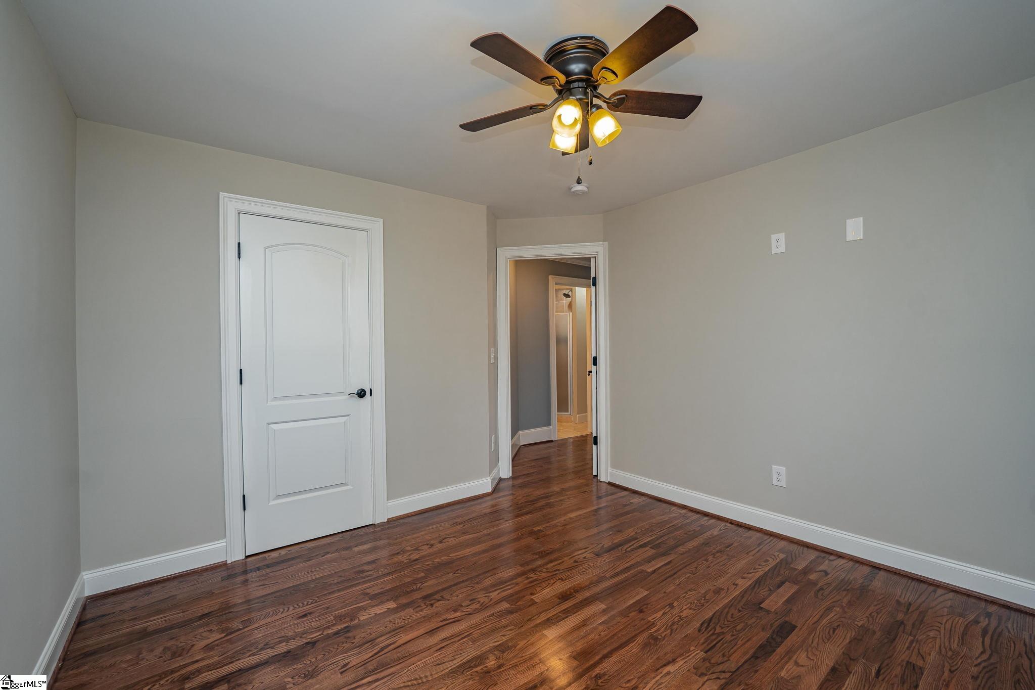 221 State Rd S-42-2606 Greer, SC 29651 - Photo 26 of 33 Gallery Image 26