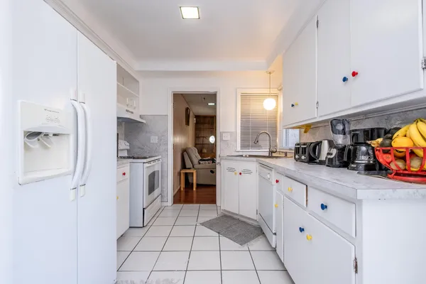 $320,000 | 25200 Waycross, Southfield, MI 48033