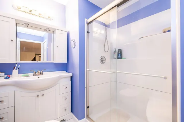 $320,000 | 25200 Waycross, Southfield, MI 48033