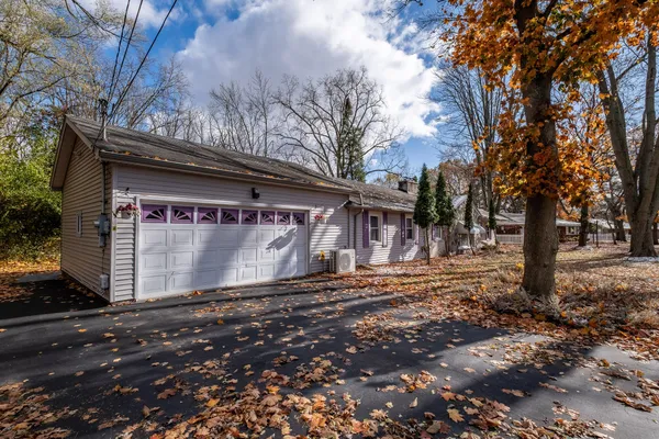 $320,000 | 25200 Waycross, Southfield, MI 48033