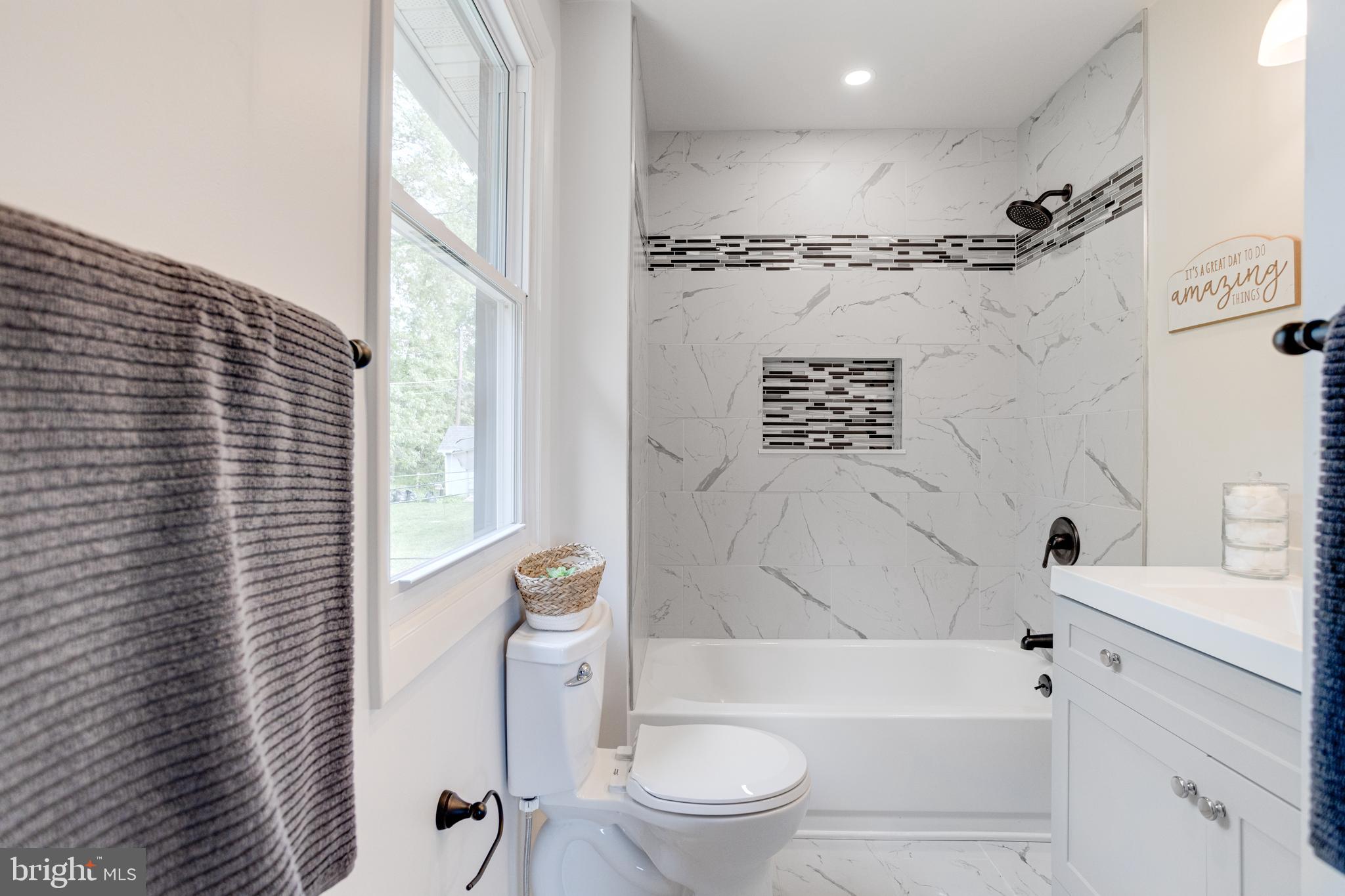 215 Worthmont Road Baltimore, MD 21228 - Photo 27 of 53 Private Master Bath