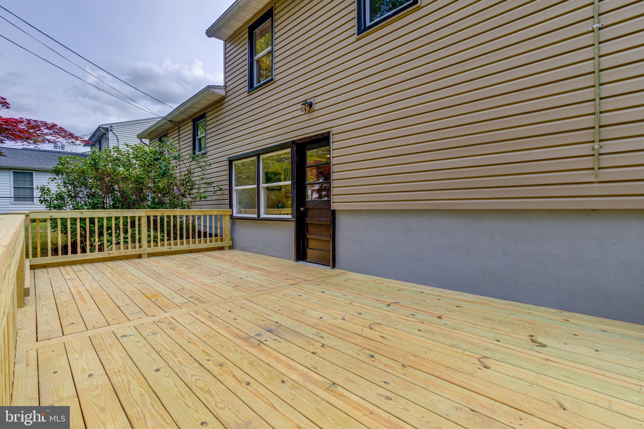 215 Worthmont Road Baltimore, MD 21228 - Photo 49 of 53 Gallery Image 49
