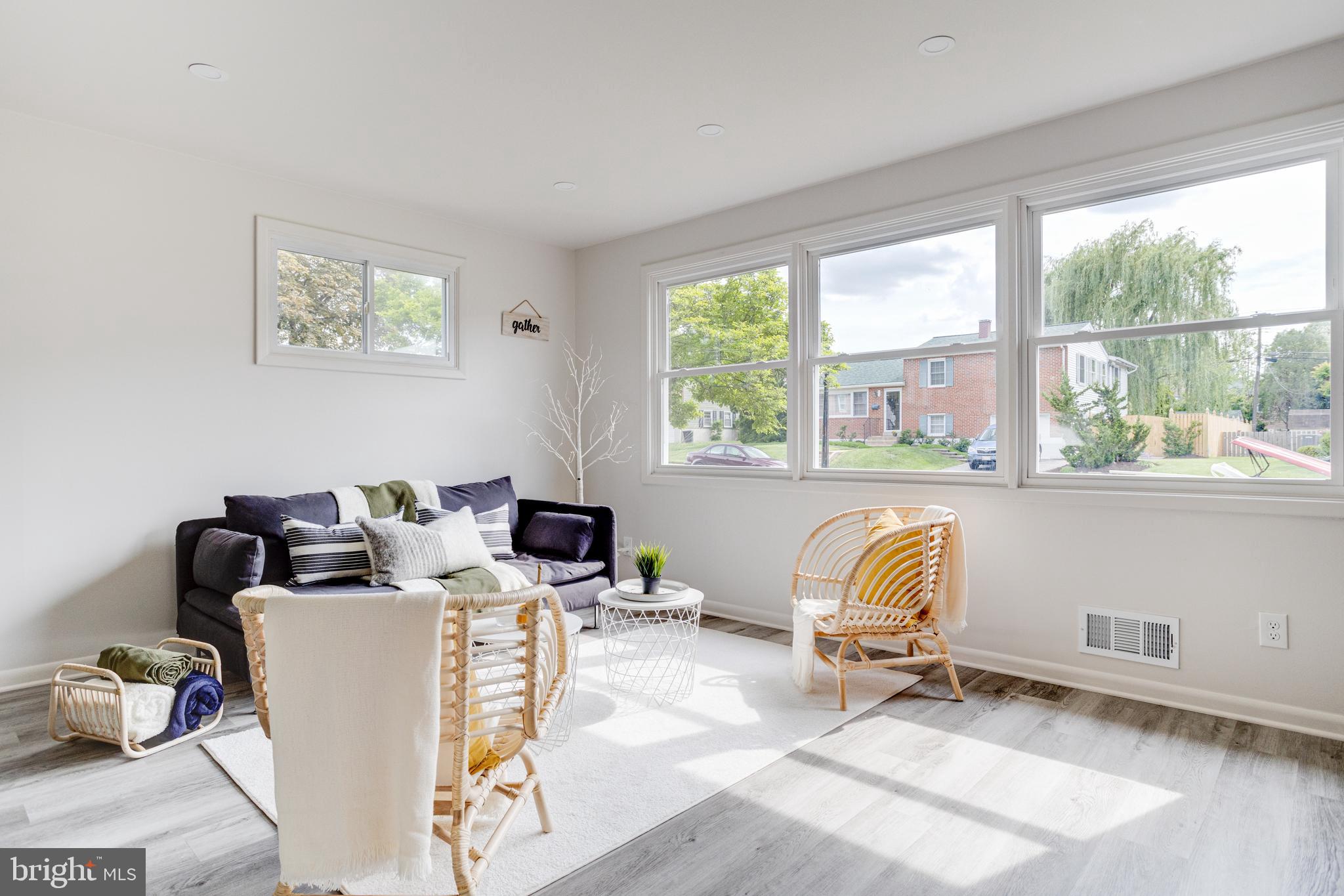 215 Worthmont Road Baltimore, MD 21228 - Photo 9 of 53 Gallery Image 9