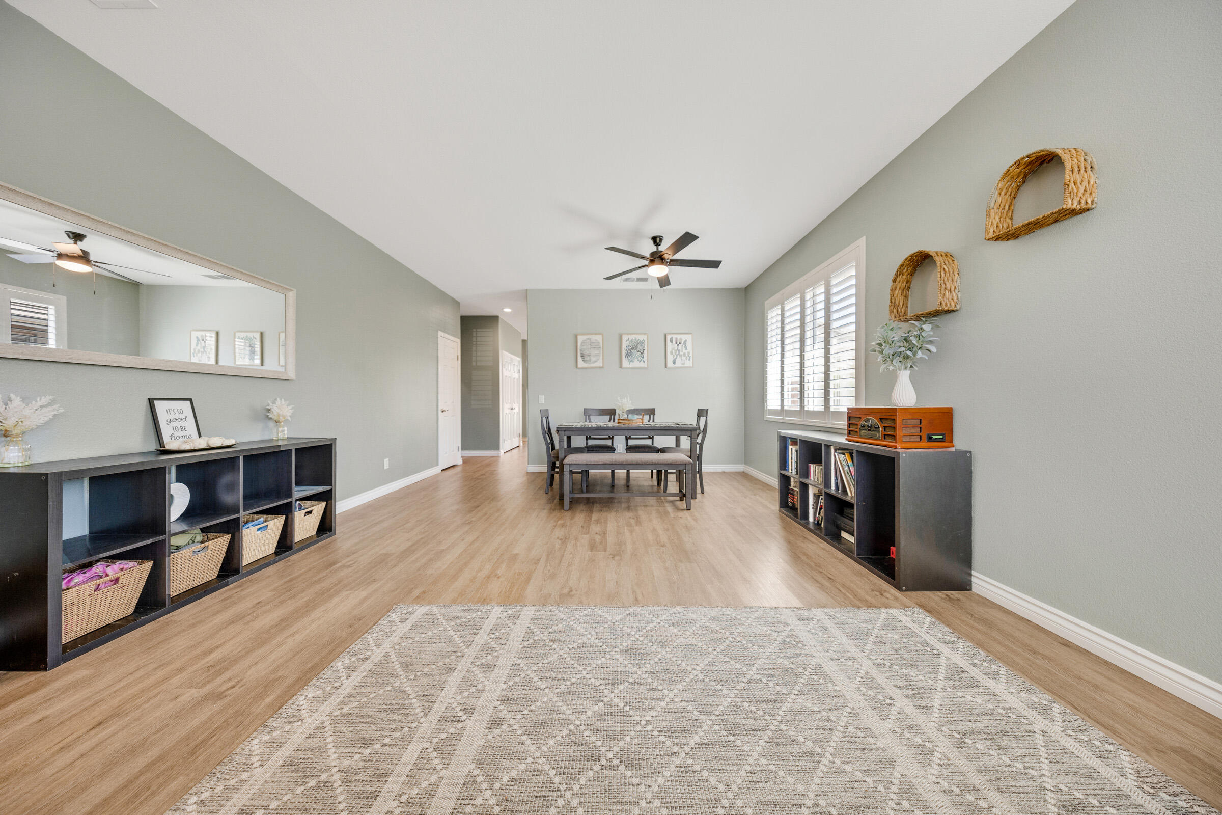 9564 Arborglen Drive Rancho Cucamonga, CA 91730 - Photo 10 of 46 Rancho_Cucamonga_Real_Estate_014