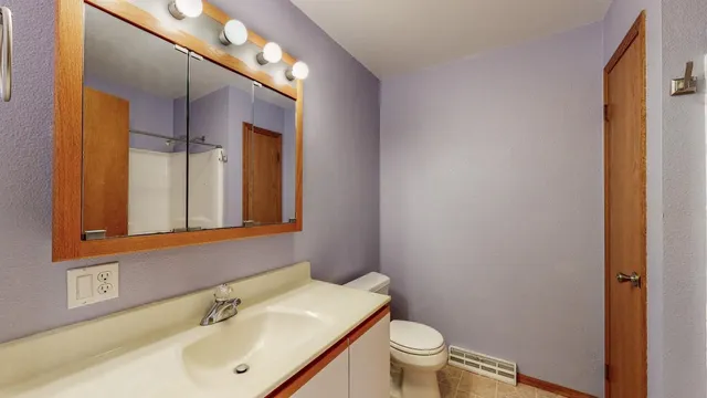 $924,900 | 1920 10th Avenue Northeast, Byron, MN 55920