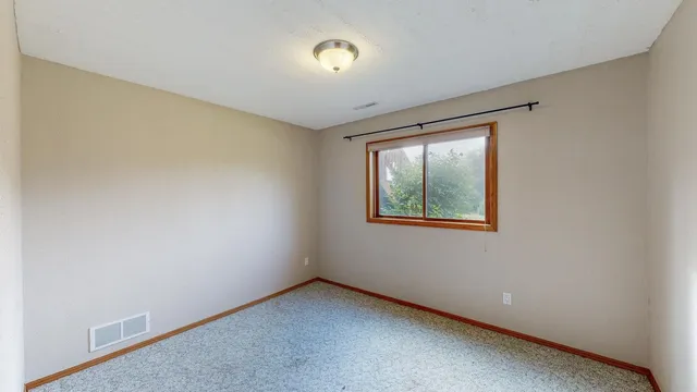 $924,900 | 1920 10th Avenue Northeast, Byron, MN 55920