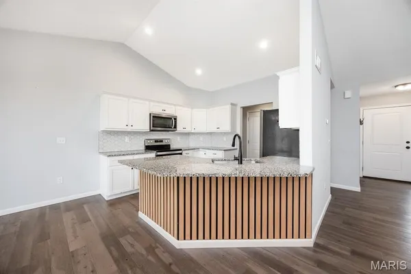 $369,000 | 260 Emerald Way West, Granite City, IL 62040