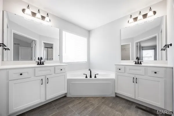 $369,000 | 260 Emerald Way West, Granite City, IL 62040