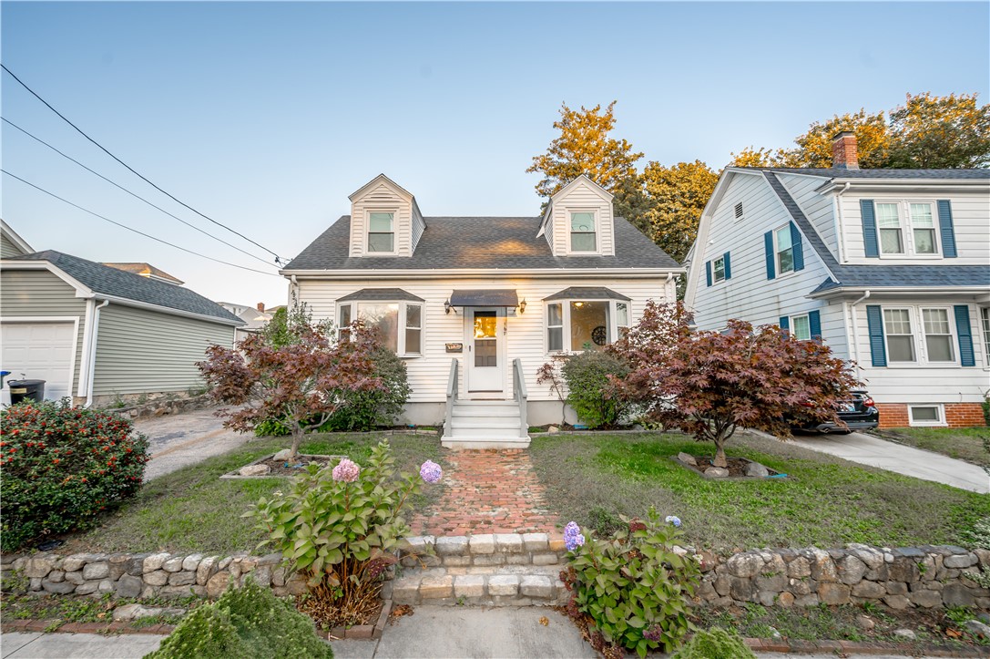 167 Sharon Street Providence, RI 02908 - Photo 5 of 14