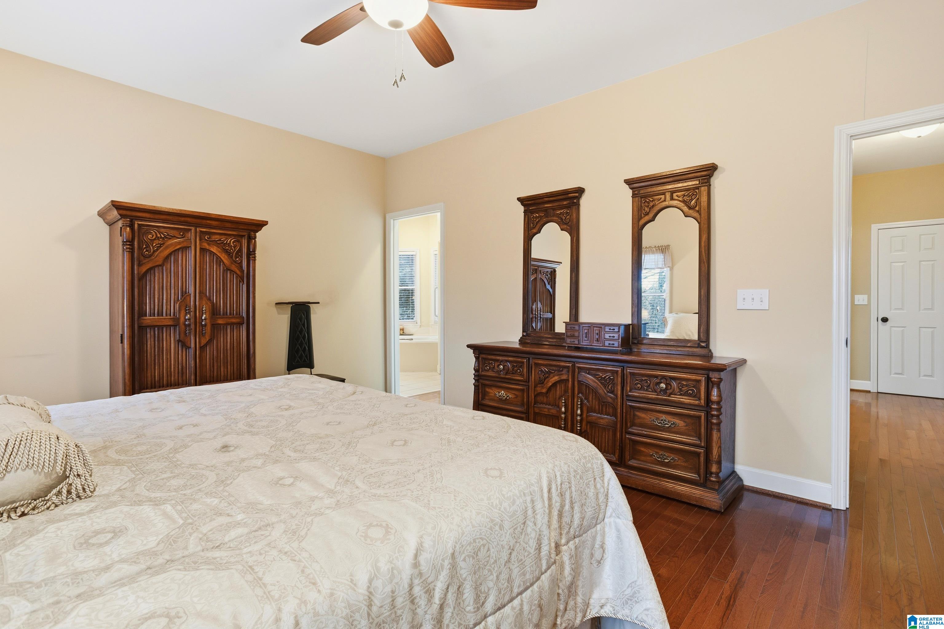 546 Kennedy Road Gardendale, AL 35071 - Photo 17 of 59