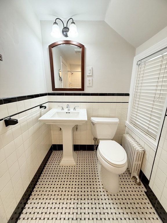 46 Cleveland Road Wellesley, MA 02481 - Photo 23 of 31