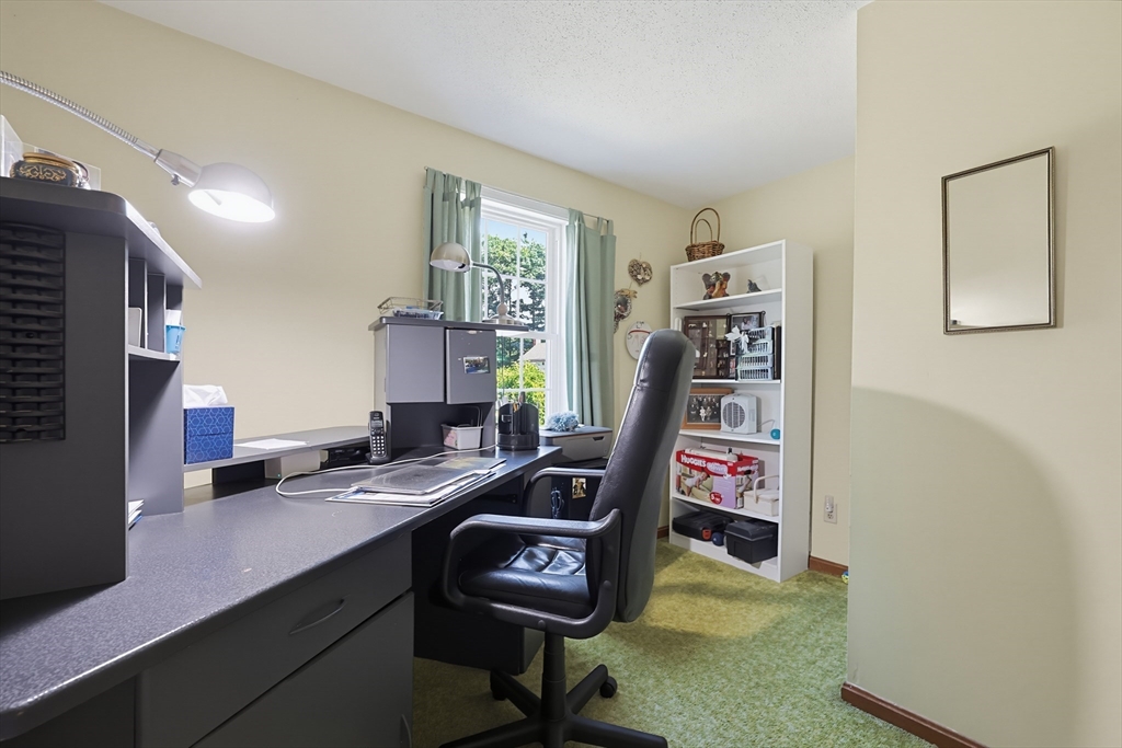 7 Hazeltine Road Upton, MA 01568 - Photo 29 of 42