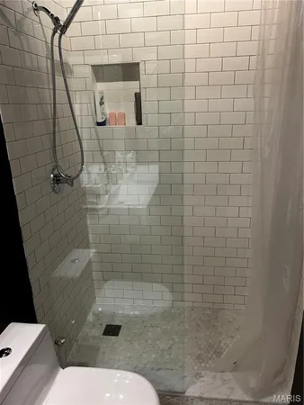 $2,500 | 6314 South Rosebury Avenue, Unit 2E, Clayton, MO 63105