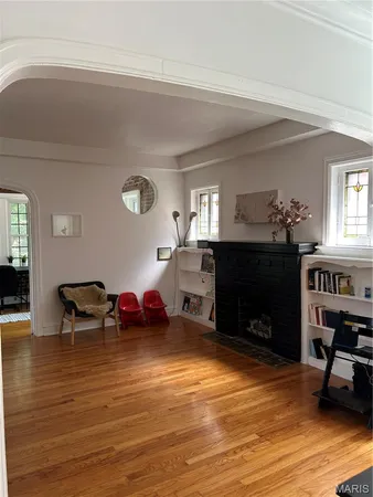 $2,500 | 6314 South Rosebury Avenue, Unit 2E, Clayton, MO 63105