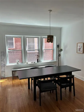 $2,500 | 6314 South Rosebury Avenue, Unit 2E, Clayton, MO 63105