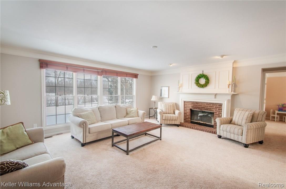 47662 Pavillon Road Canton, MI 48188 - Photo 4 of 57 PavillonRd_47662_Living_03.jpg