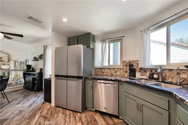 $605,000 | 3168 Darby Street, Unit 208, Simi Valley, CA 93063