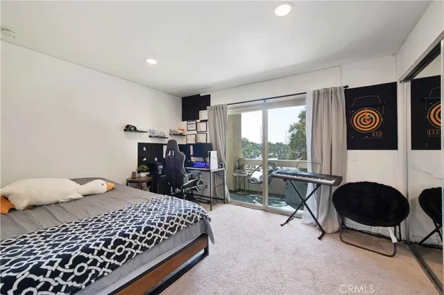$605,000 | 3168 Darby Street, Unit 208, Simi Valley, CA 93063