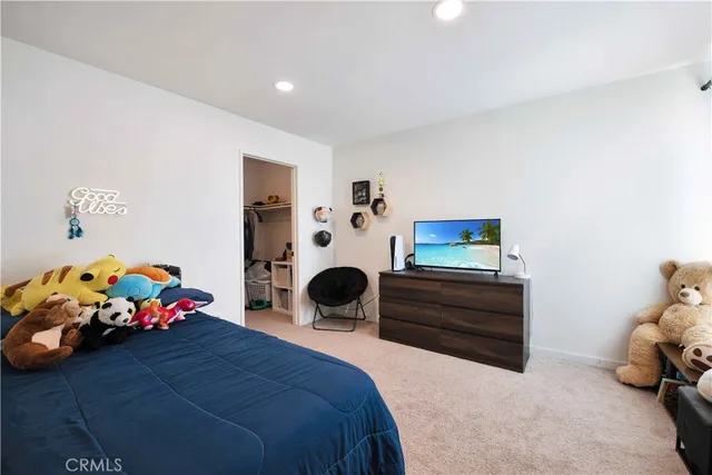 $605,000 | 3168 Darby Street, Unit 208, Simi Valley, CA 93063