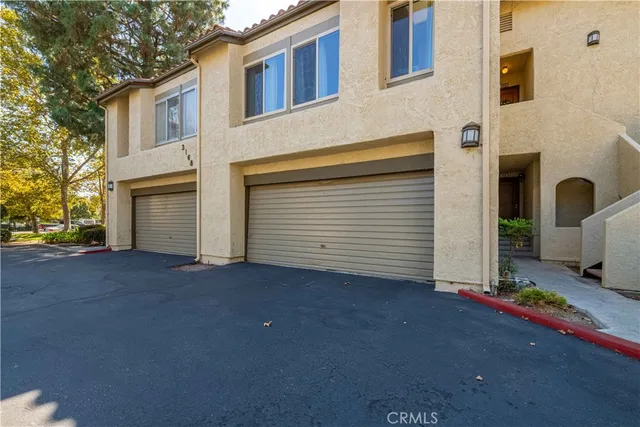 $605,000 | 3168 Darby Street, Unit 208, Simi Valley, CA 93063