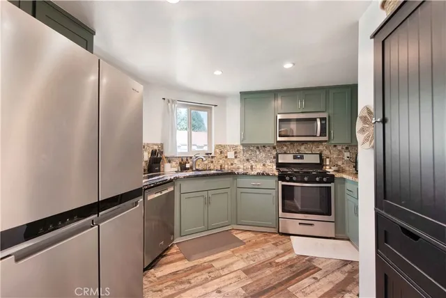 $605,000 | 3168 Darby Street, Unit 208, Simi Valley, CA 93063