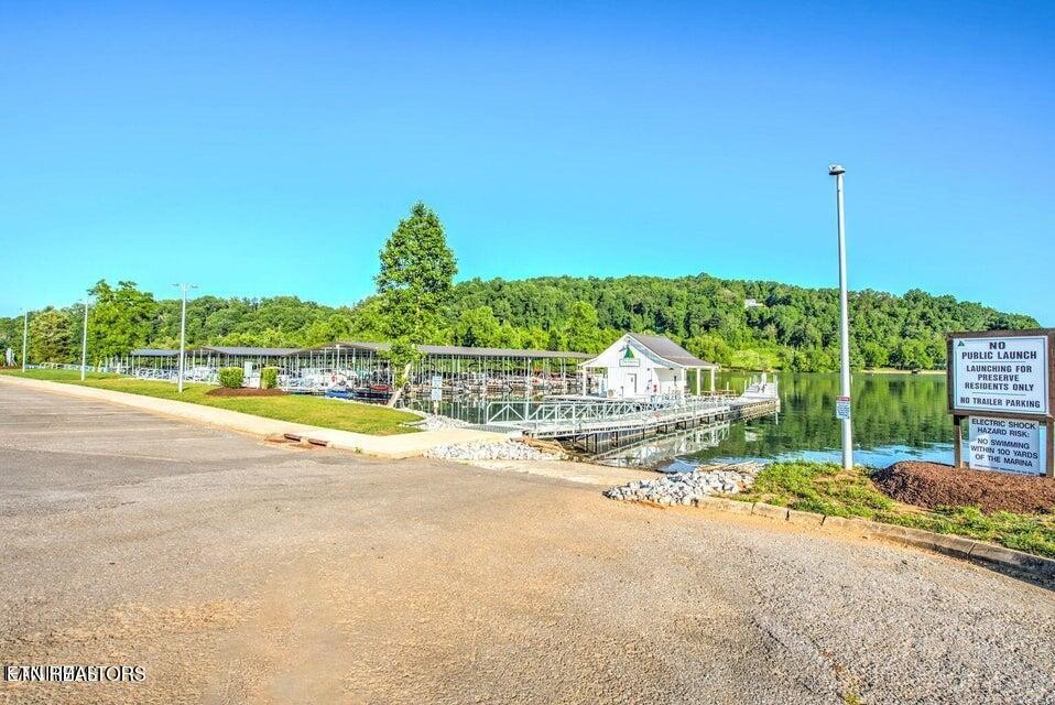 152 Pineberry East Road Oak Ridge, TN 37830 - Photo 19 of 24 a view of a house with a ocean view