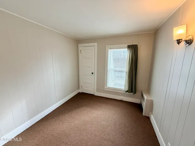 $1,600 | 39-41 Roosevelt Road, Amsterdam, NY 12010