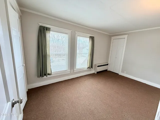 $1,600 | 39-41 Roosevelt Road, Amsterdam, NY 12010