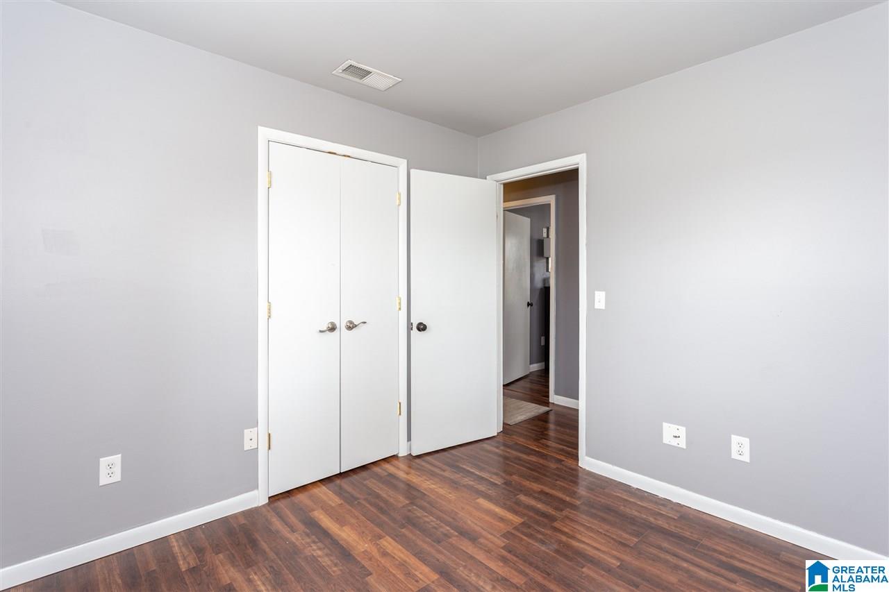 205 20th Street Northeast Oneonta, AL 35121 - Photo 22 of 36
