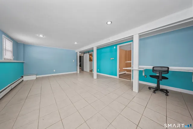 $489,900 | 77 Crest Road, Southington, CT 06489