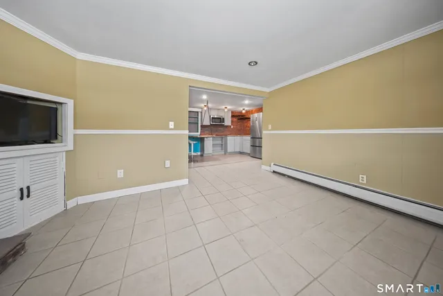 $489,900 | 77 Crest Road, Southington, CT 06489